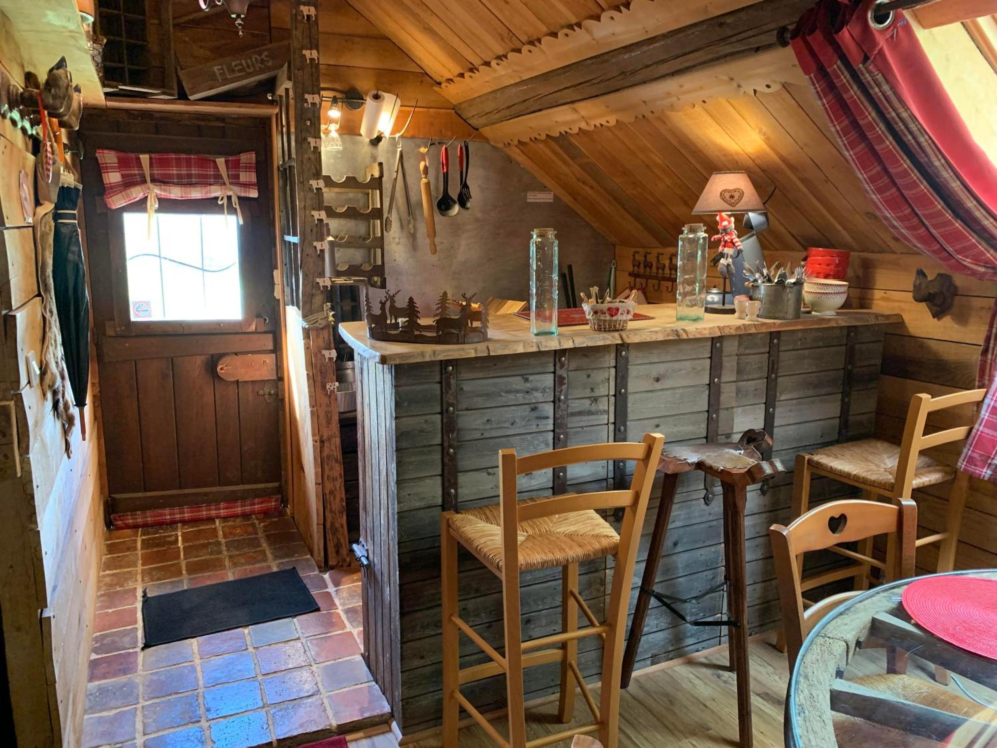 Gite "Le Refuge" Dans Un Domaine De 7Ha Au Calme Vimoutiers Buitenkant foto